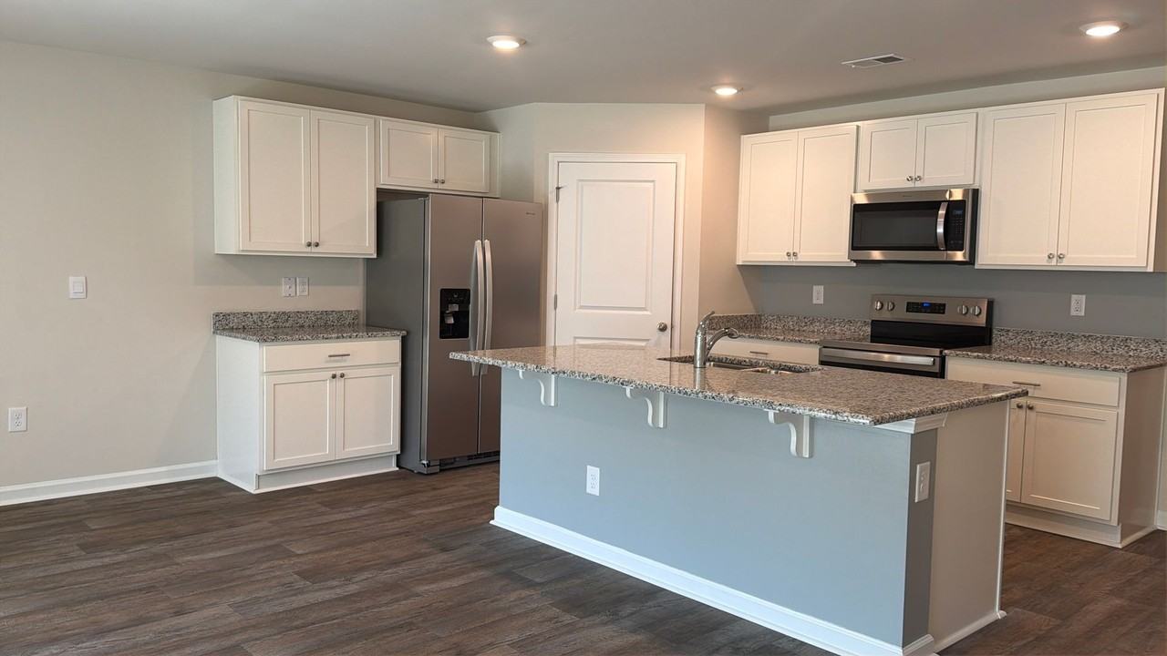 500 Acosta Cir - Photo 6 of 17