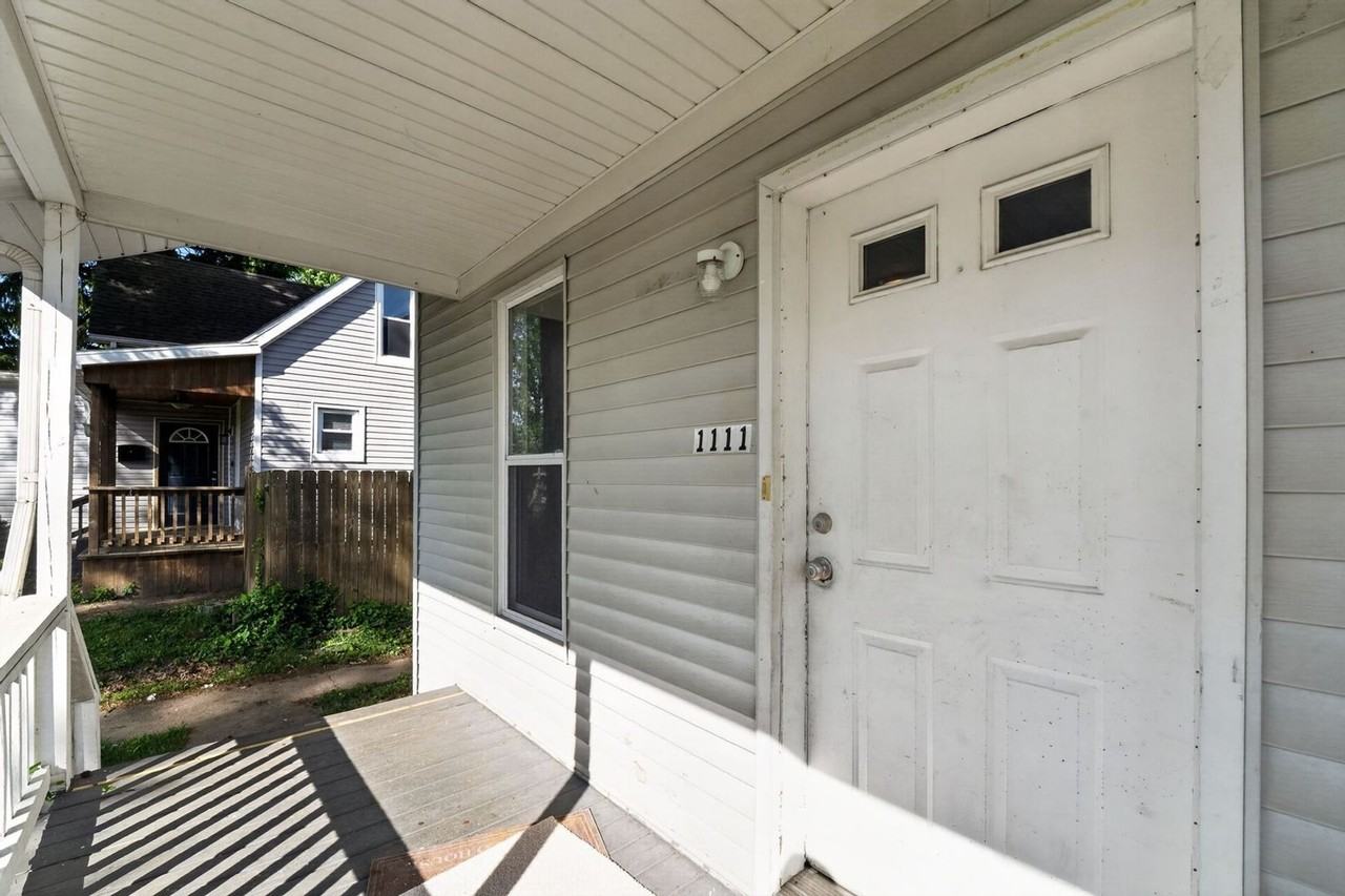 1111 1111 Ln Salle St - Photo 2 of 28