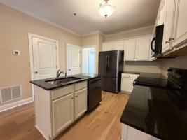 featured image of 200 Rivergrove Pkwy