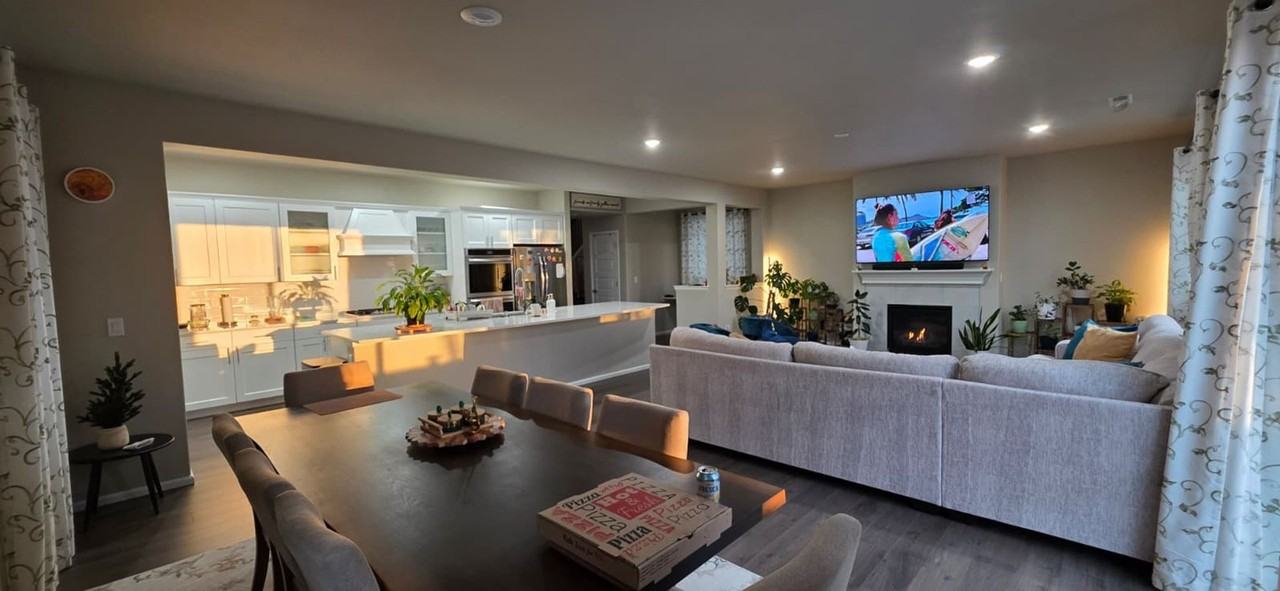 15030 Tyee Dr E - Photo 2 of 13