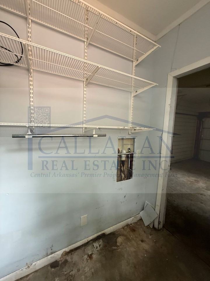 7420 Illinois St - Photo 4 of 17