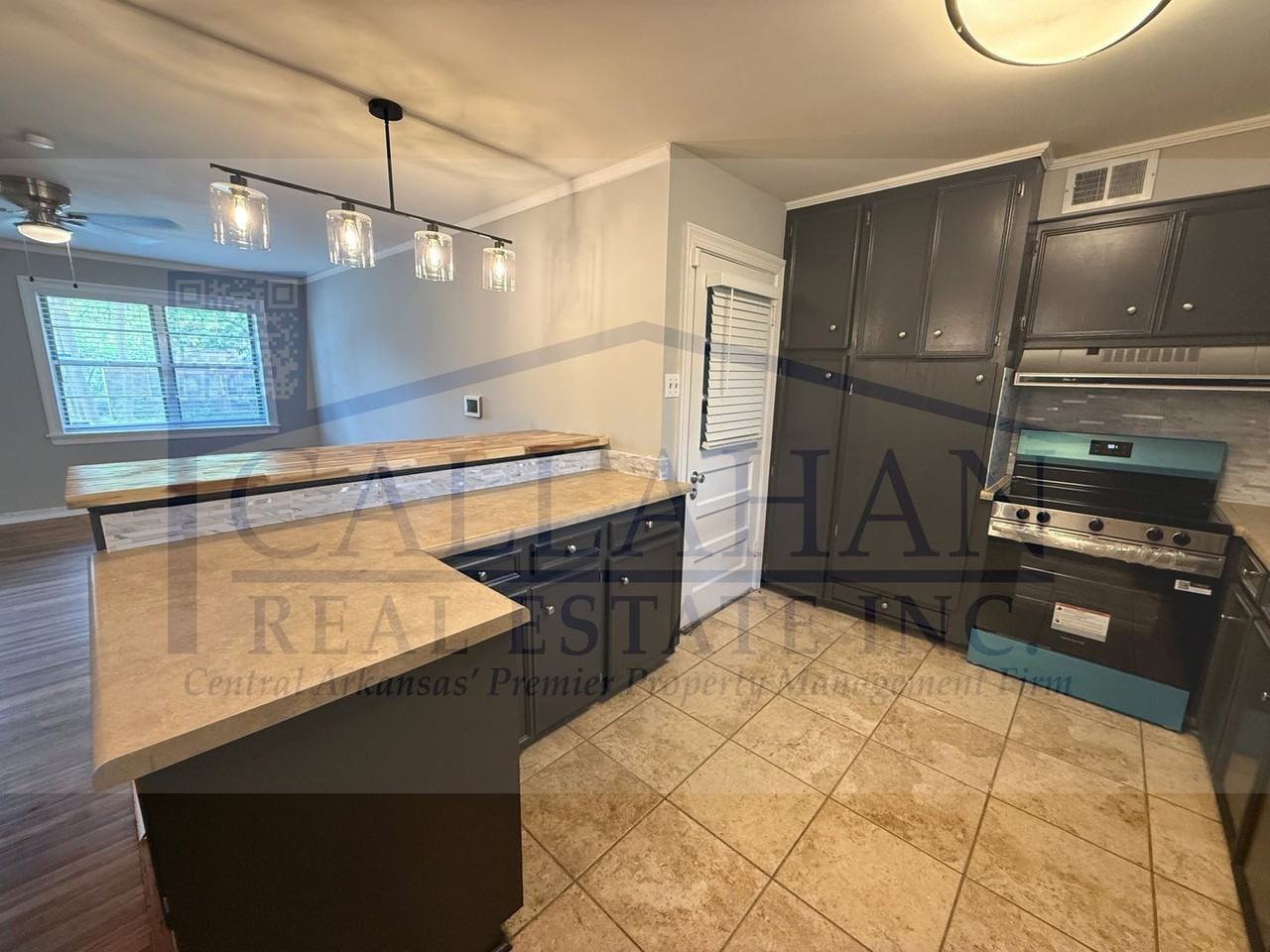 7420 Illinois St - Photo 6 of 17