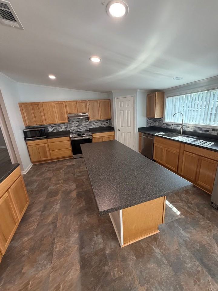 12 County Road 738 - Photo 2 of 14