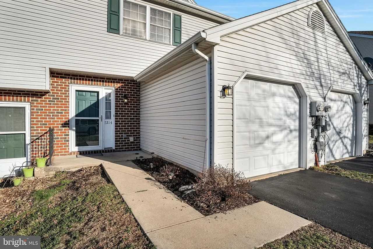 7214 Huntingdon St - Photo 2 of 23