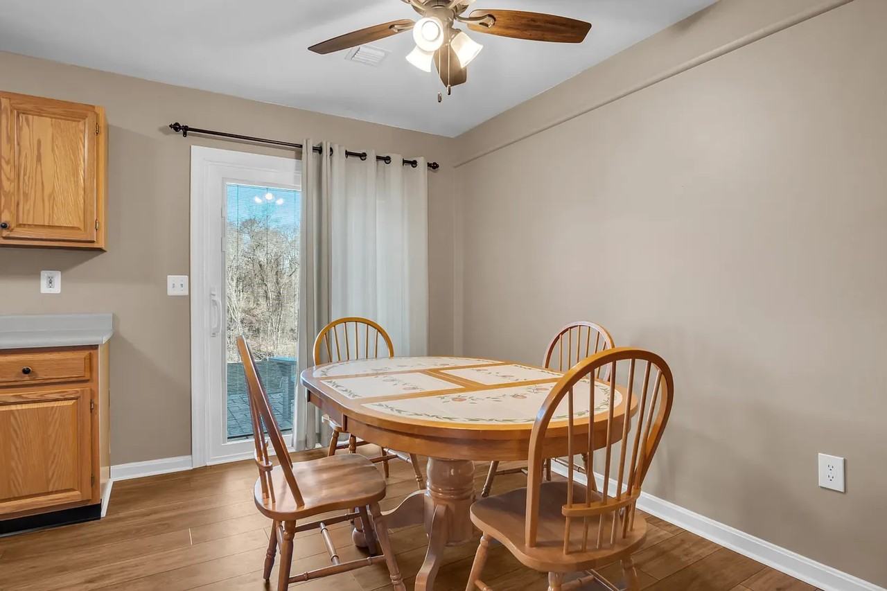 7214 Huntingdon St - Photo 5 of 23