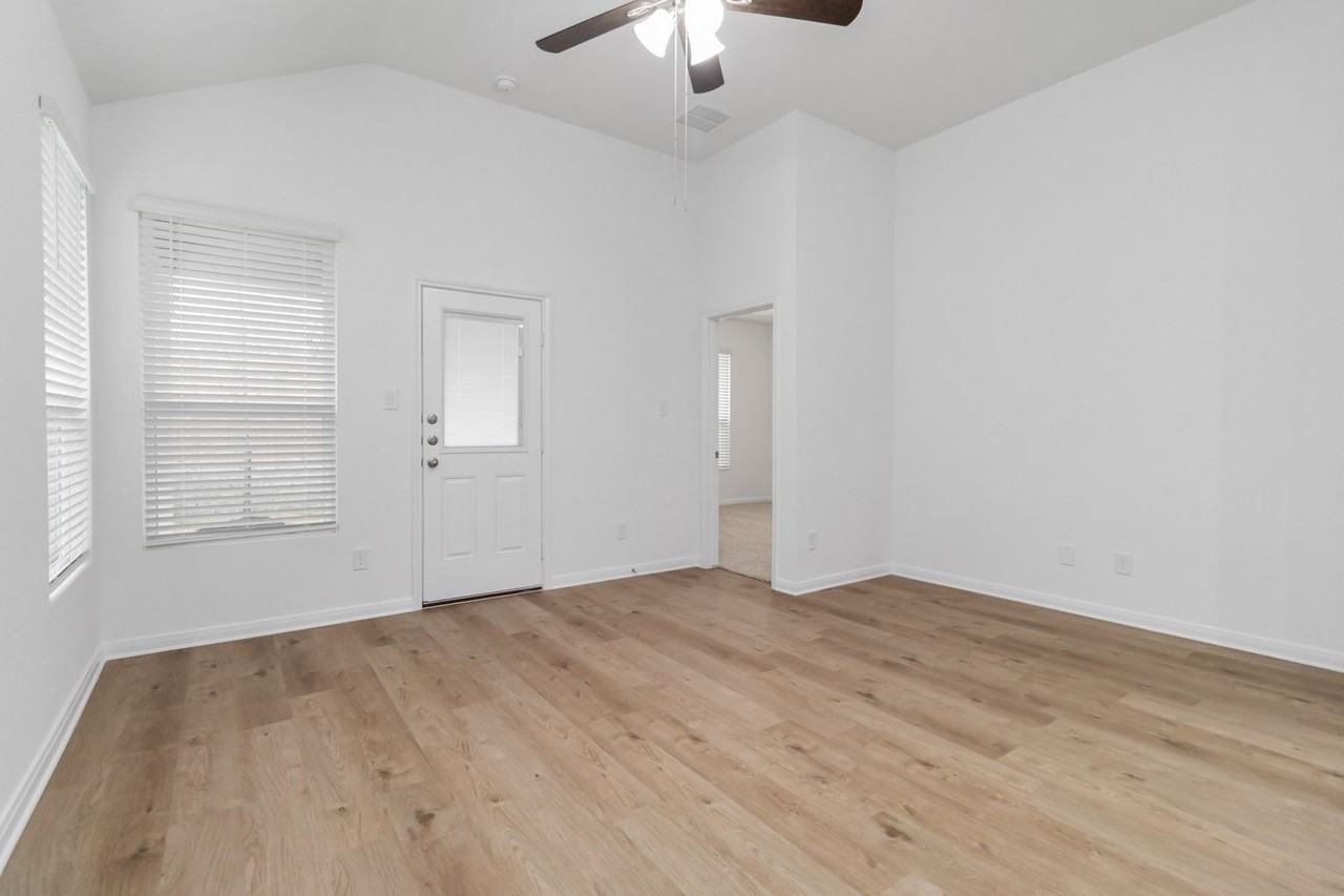 5123 Candy Pl #A - Photo 6 of 34