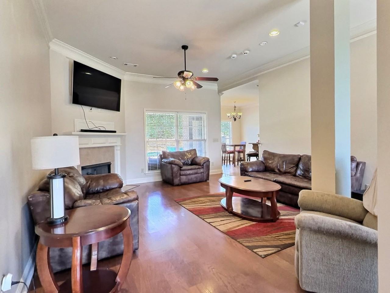 7443 Moonlight Dr - Photo 4 of 37