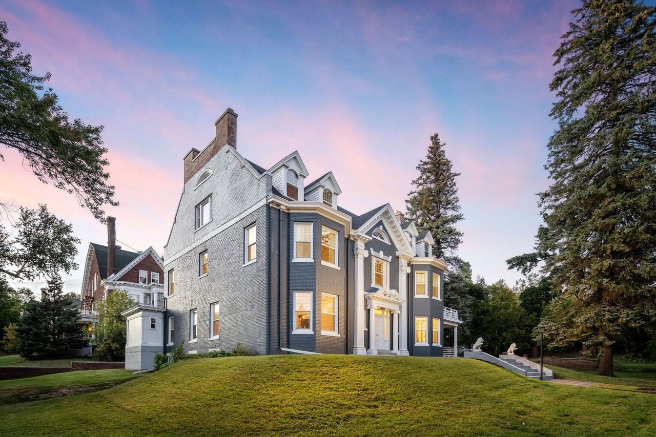 2307 E Superior St #1 - Photo 2 of 29