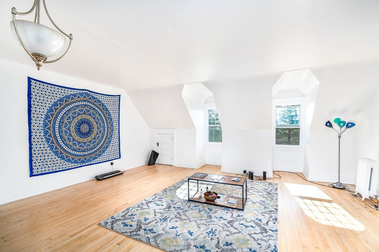 2307 E Superior St #3 - Photo 7 of 22