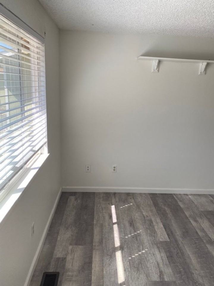 3481 Indian Dr - Photo 4 of 24