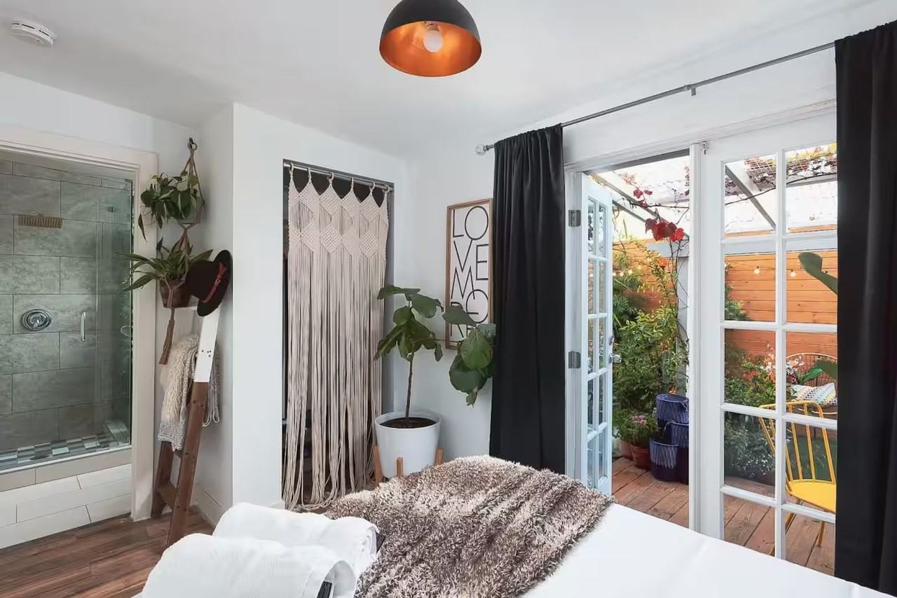 4029 Delta St - Photo 2 of 41