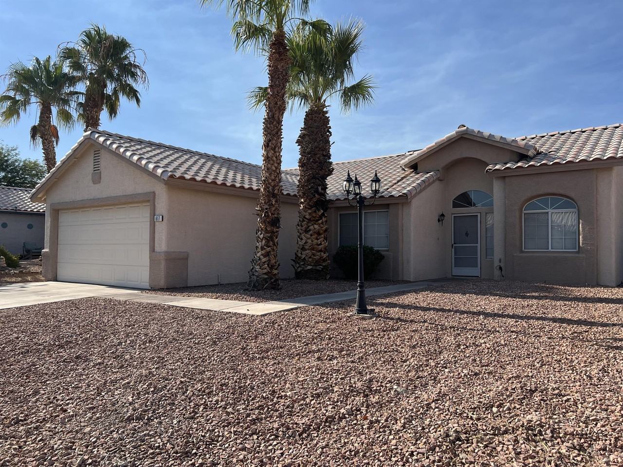 917 Ashford Way #1 - Photo 3 of 33