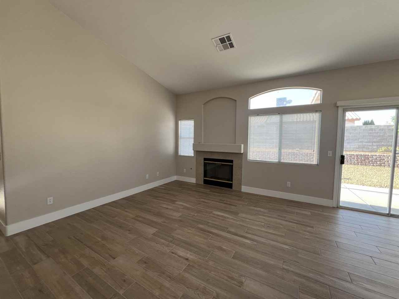 917 Ashford Way #1 - Photo 6 of 33