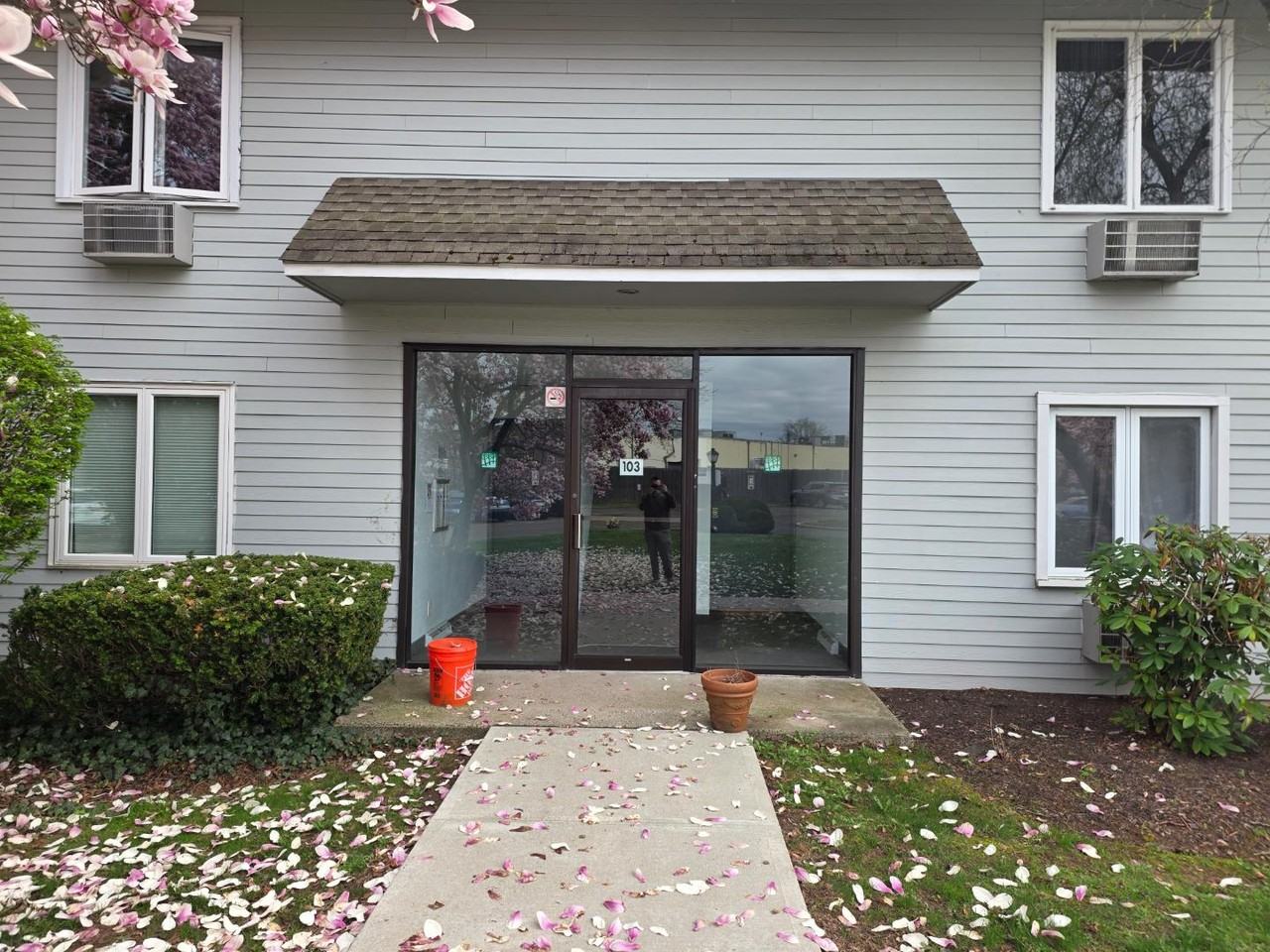 103 Florence Rd - Photo 4 of 20