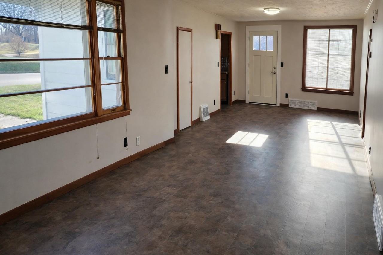 117 3rd Ave - Photo 7 of 20