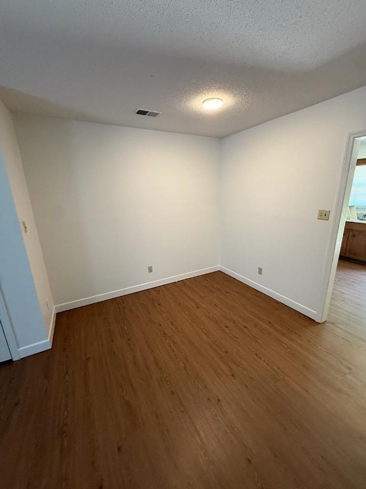 3991 Parris Bridge Rd - Photo 7 of 16