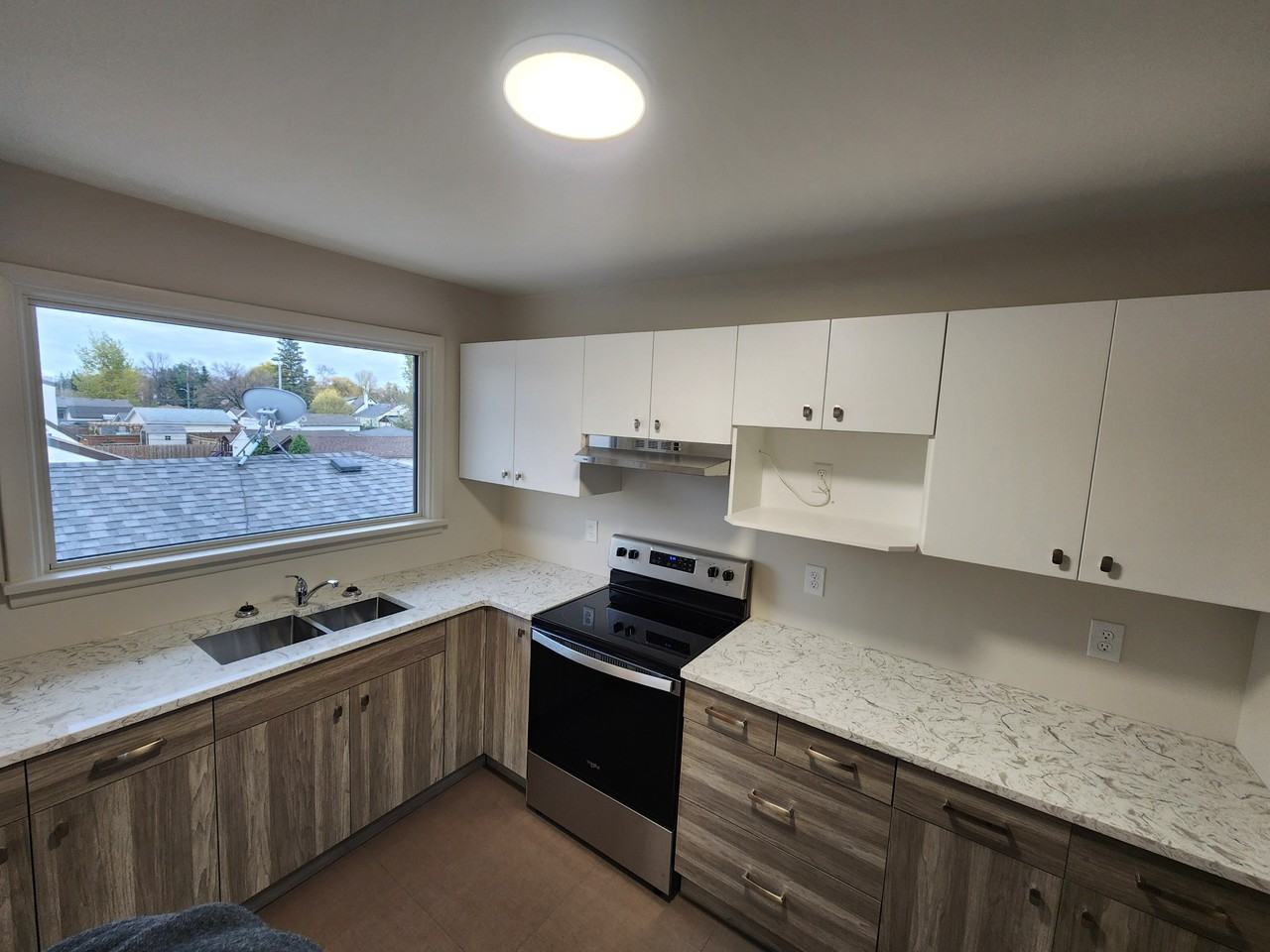 2-204 Bronx ave. - Photo 5 of 12