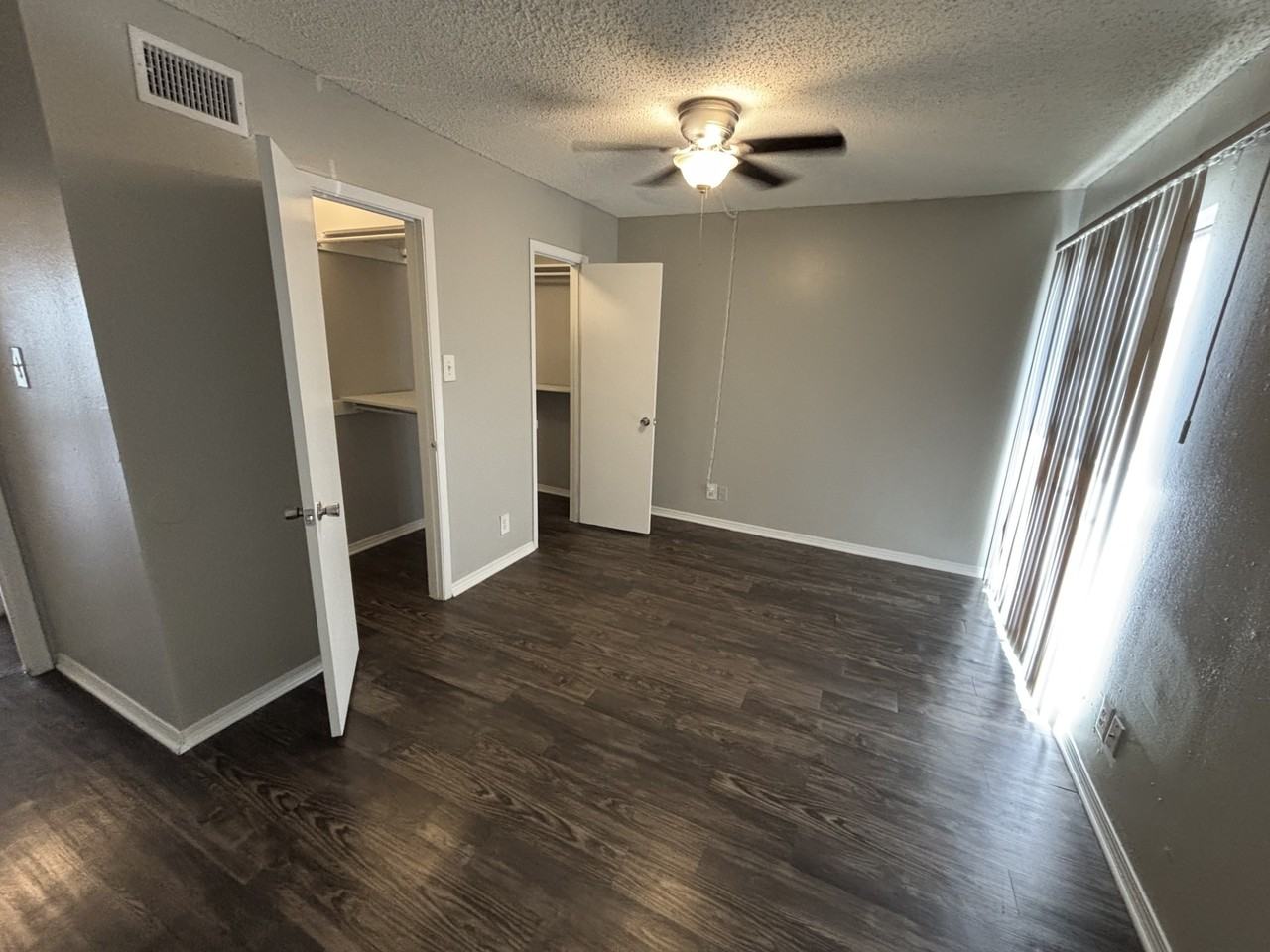 1609 W Schunior St #1406 - Photo 6 of 17