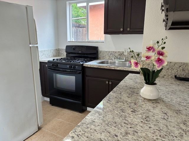 117 Spruce St #B - Photo 5 of 38