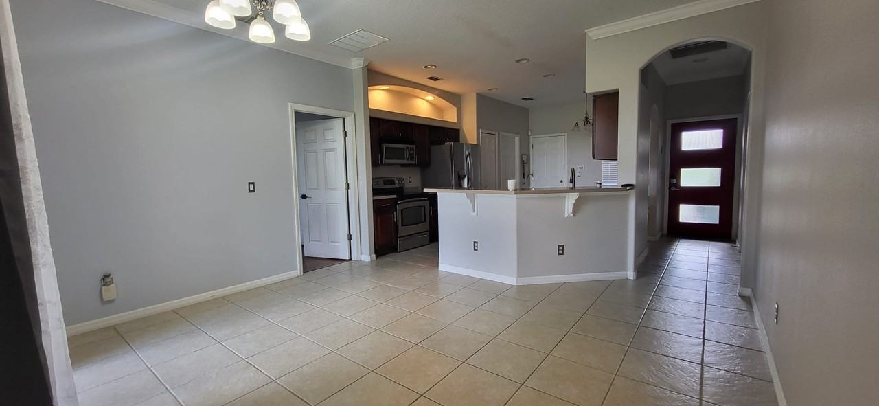 2276 Mountleigh Trl #1 - Photo 4 of 27