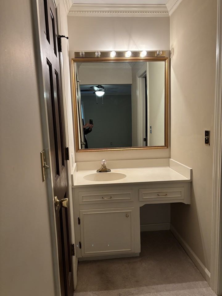 404 W Harnett St #1 - Photo 5 of 24