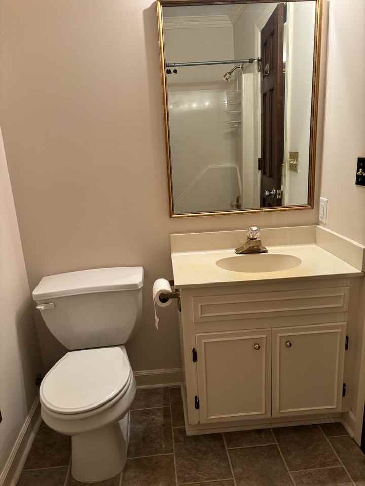 404 W Harnett St #1 - Photo 7 of 24