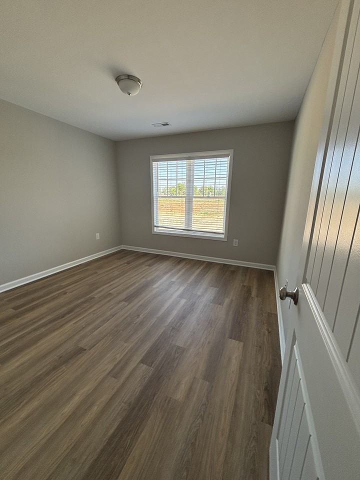 100 Bradfield Cir #1 - Photo 7 of 26