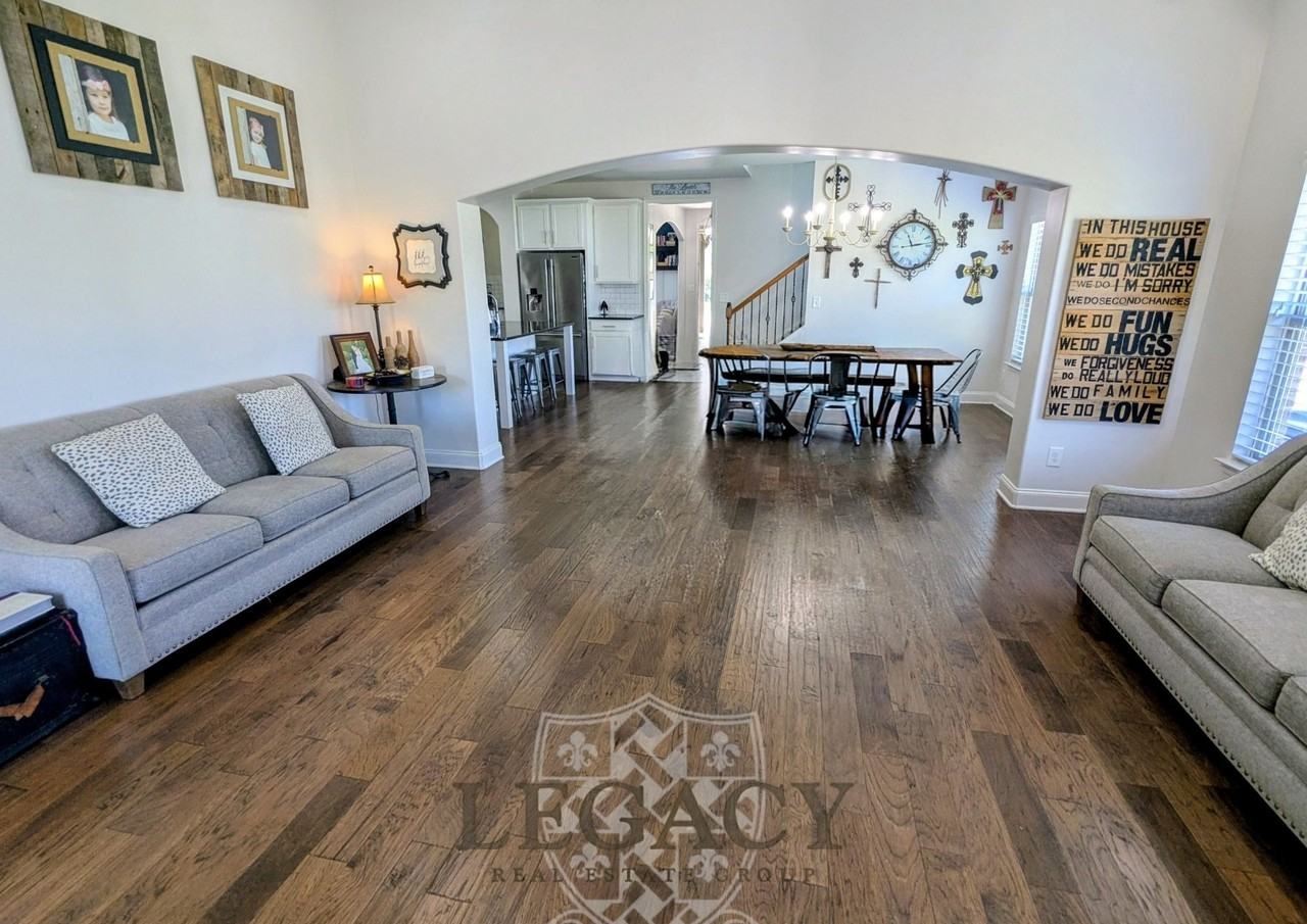 6150 Christmas Dr #1 - Photo 3 of 28