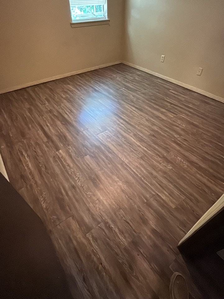 915 N Harmony - 13 #13 - Photo 3 of 14