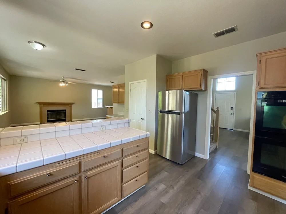 205 Bart Avenue #1 - Photo 5 of 7