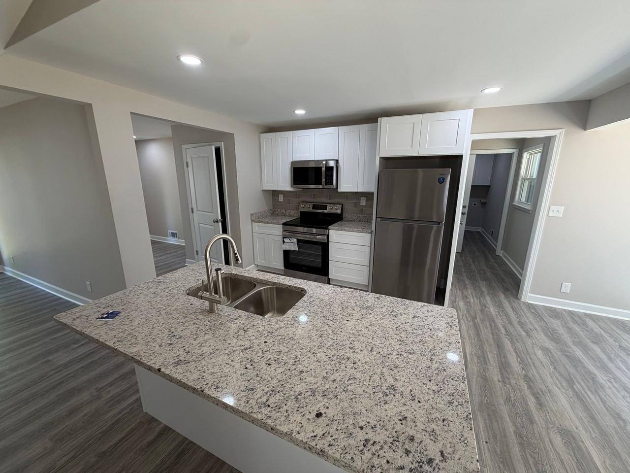 1244 Heritage Hills Cir - Photo 3 of 49