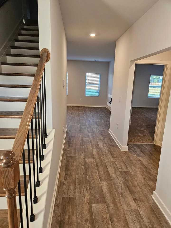 1205 Hibiscus Way - Photo 7 of 35