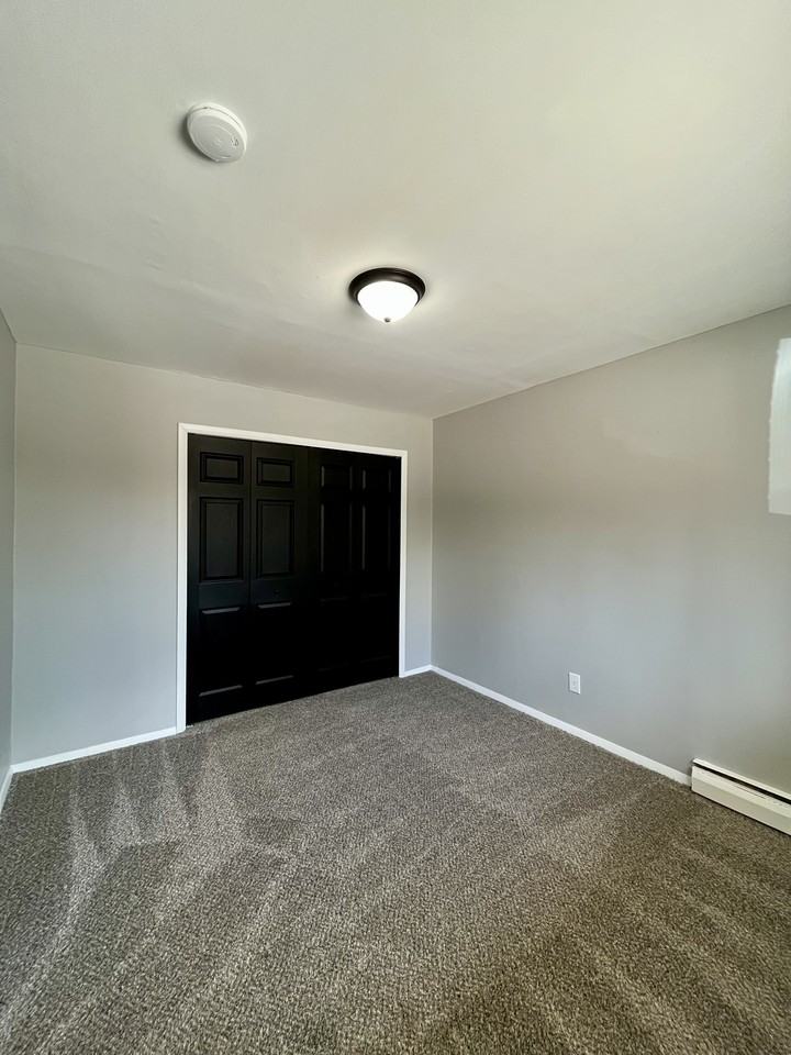 4059 Longtin Ave #1 - Photo 6 of 11