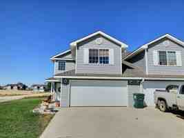 featured image of 390 Colter Ave #1