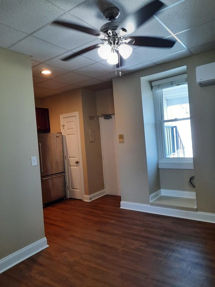 719 N Duke St #1 - Photo 3 of 8