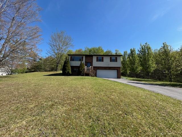 209 Sidney St #1 - Photo 2 of 18