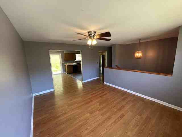 209 Sidney St #1 - Photo 5 of 18