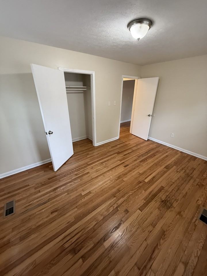 241 Sedgefield Ln #1 - Photo 5 of 6