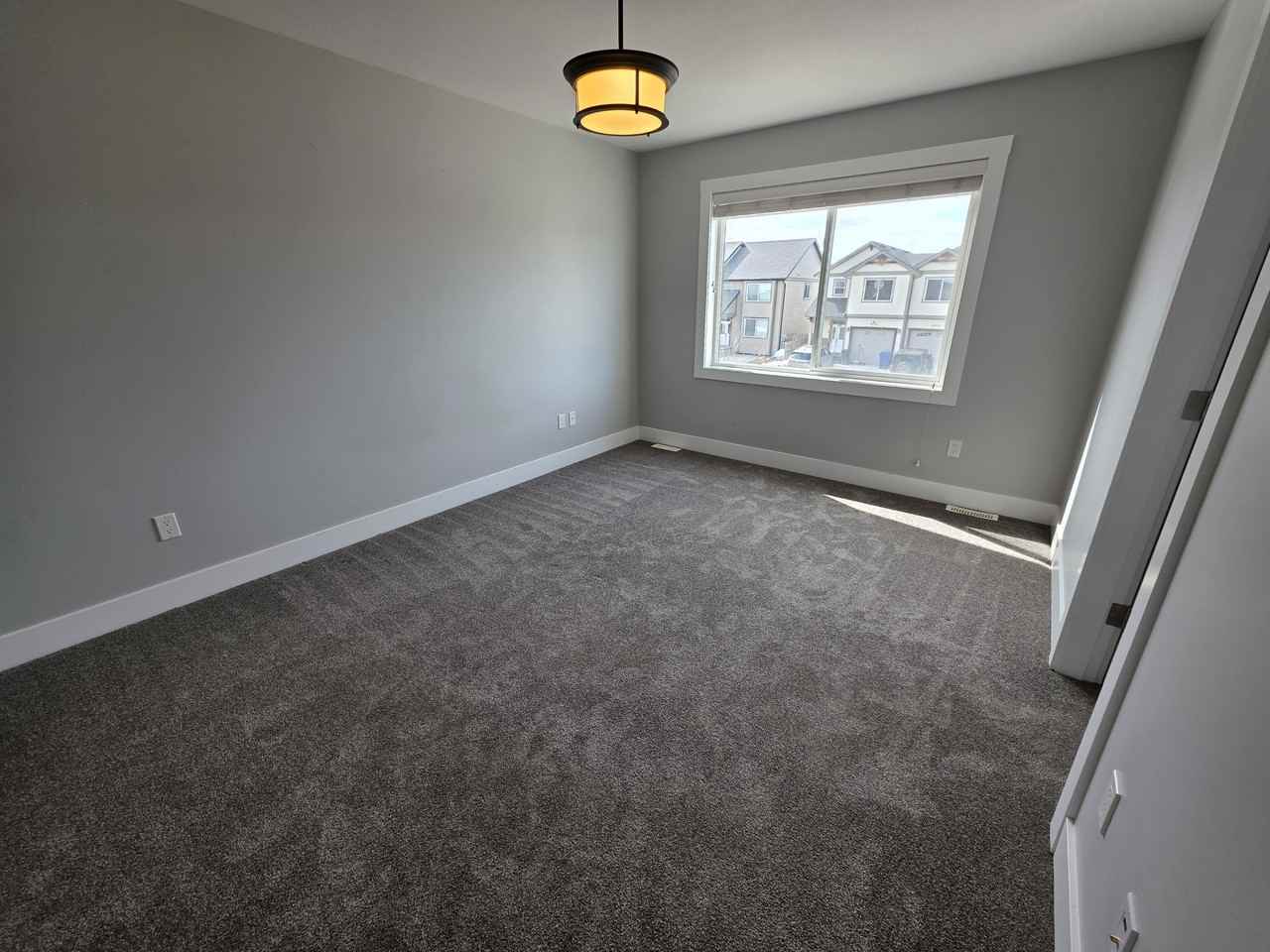 8621 82 St #8621 - Photo 6 of 13