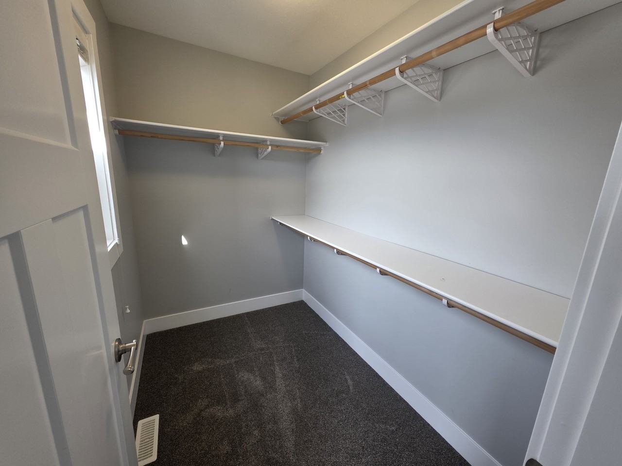 8621 82 St #8621 - Photo 7 of 13