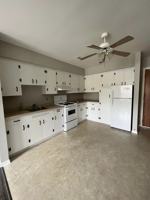 featured image of 615 Chalmers Crt #18
