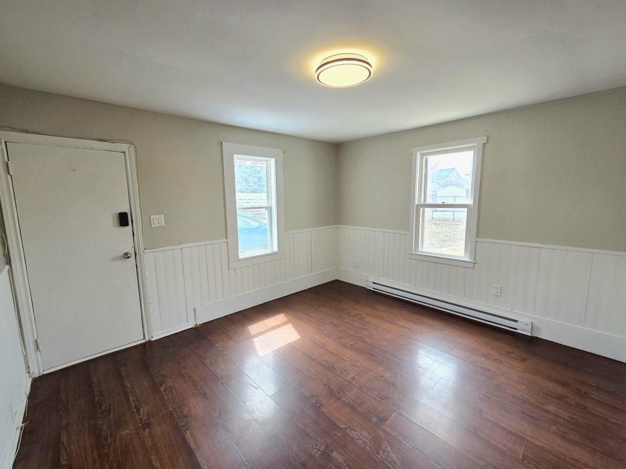 36 34-36 Jean Street - 3 #3 - Photo 4 of 11