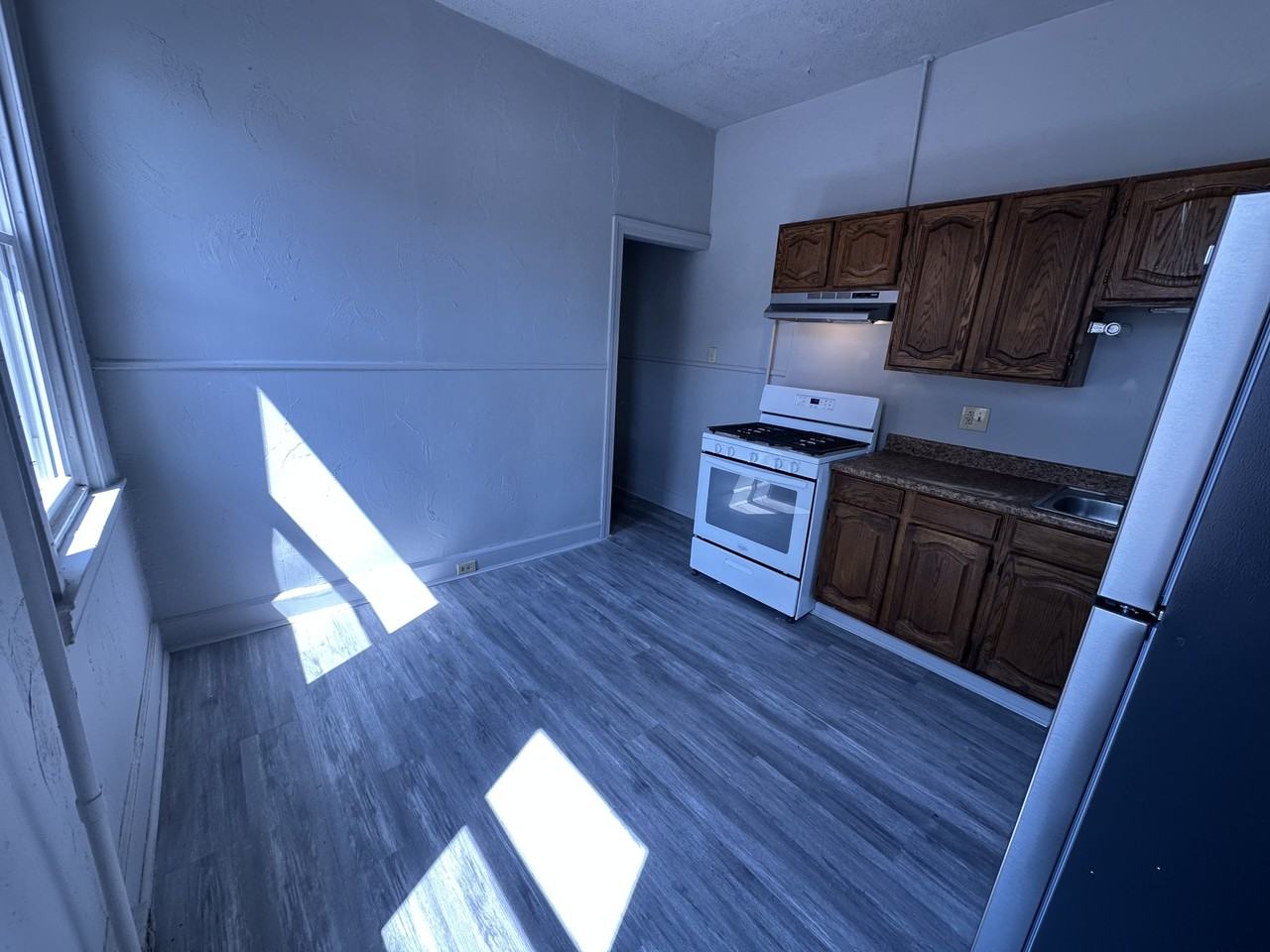 50 E College Ave #1 - Photo 3 of 9