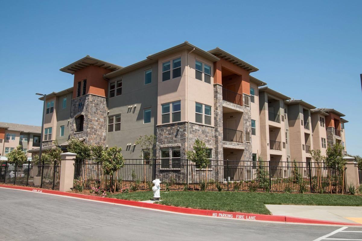3900 Business Center Dr - Photo 4 of 26