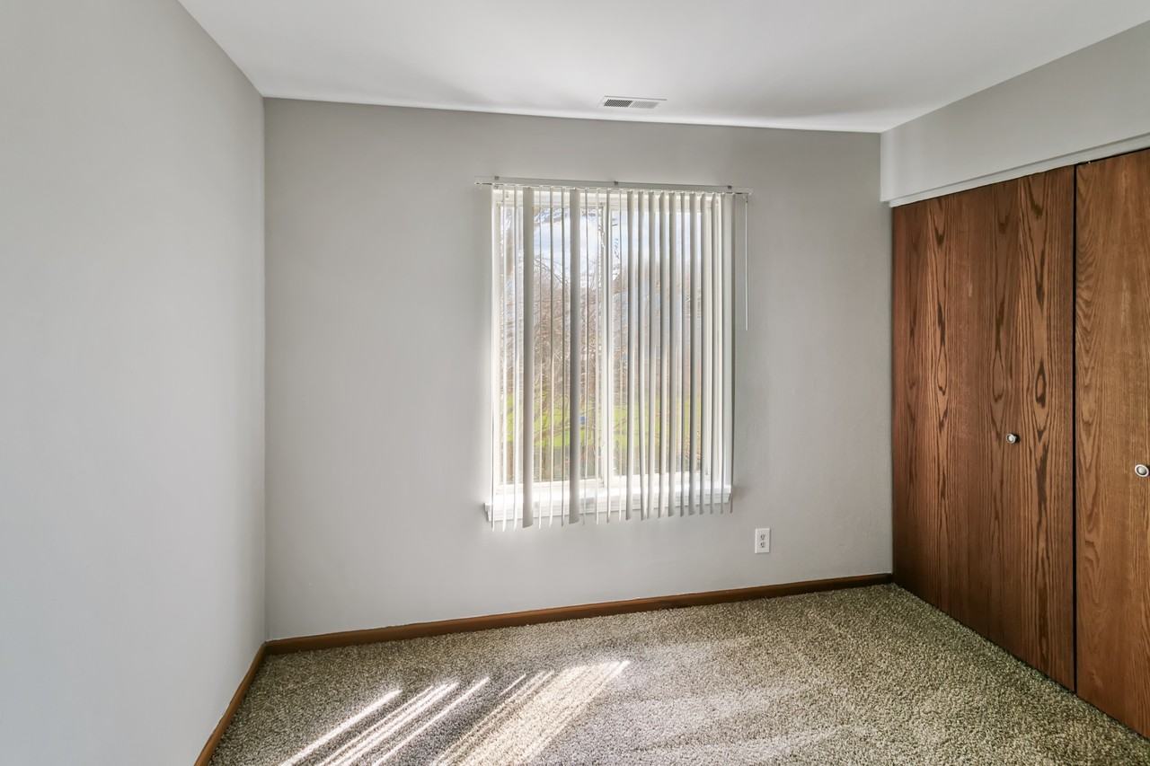 14163 S Napa Cir #1 - Photo 5 of 14