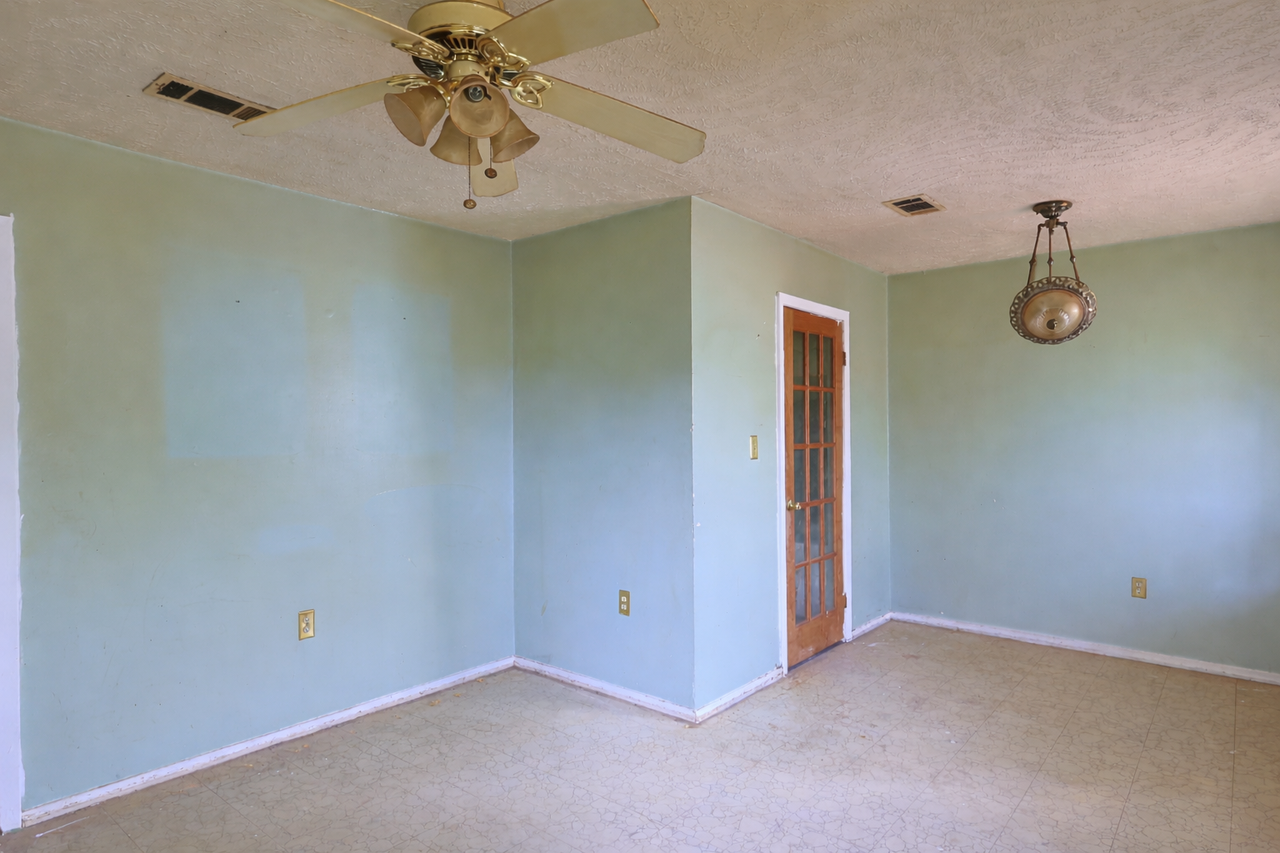 6605 George Washington Dr #1 - Photo 6 of 25