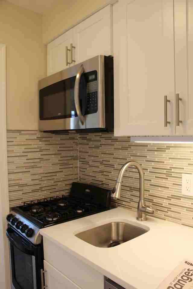 720 N Monroe St #720-5 - Photo 5 of 14