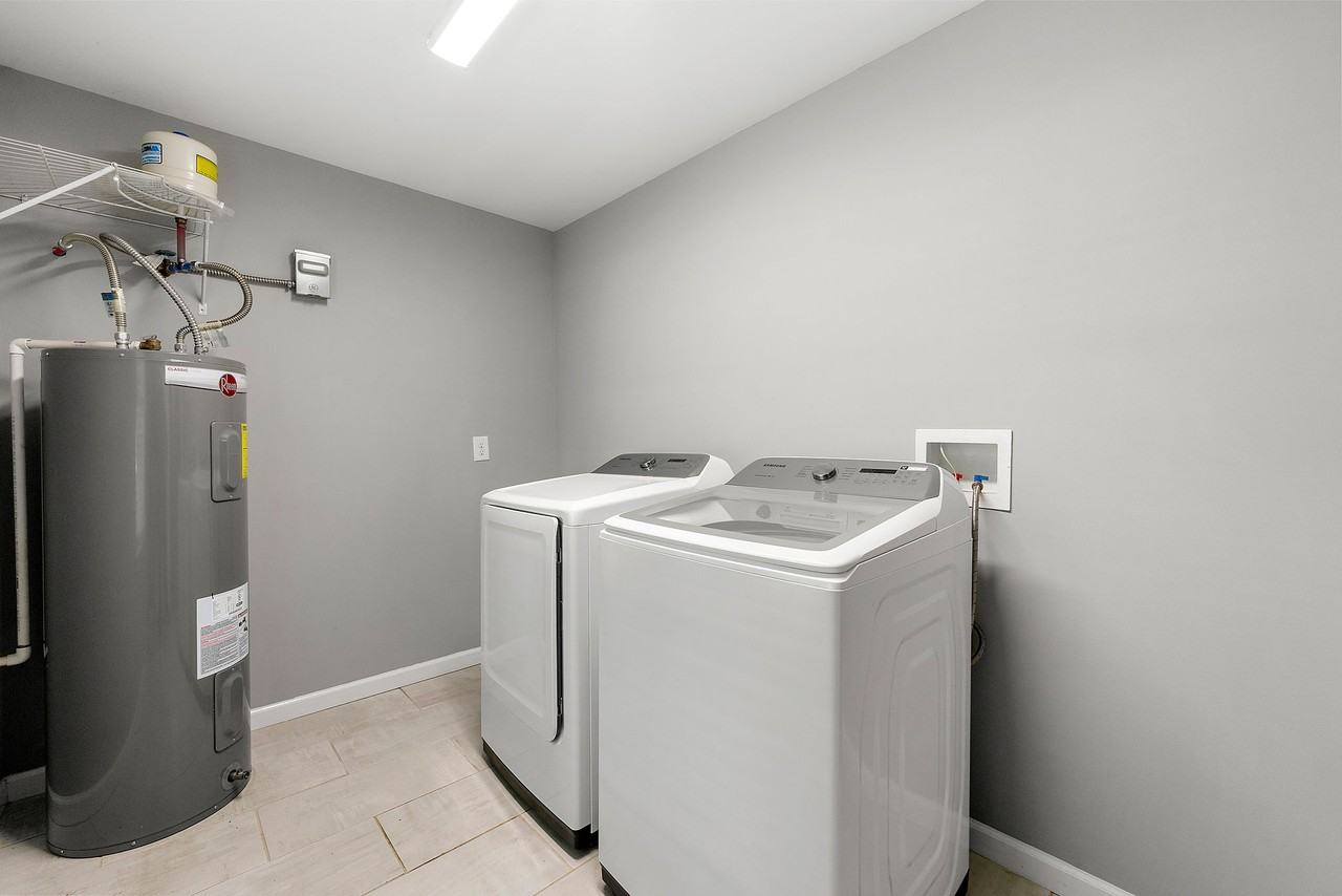 1300 Milstead Ave Ne #1 - Photo 6 of 26