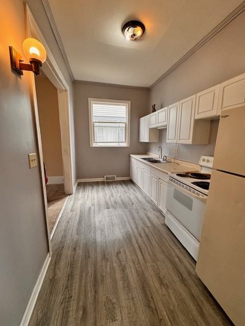 908 Main St #1 - Photo 5 of 11