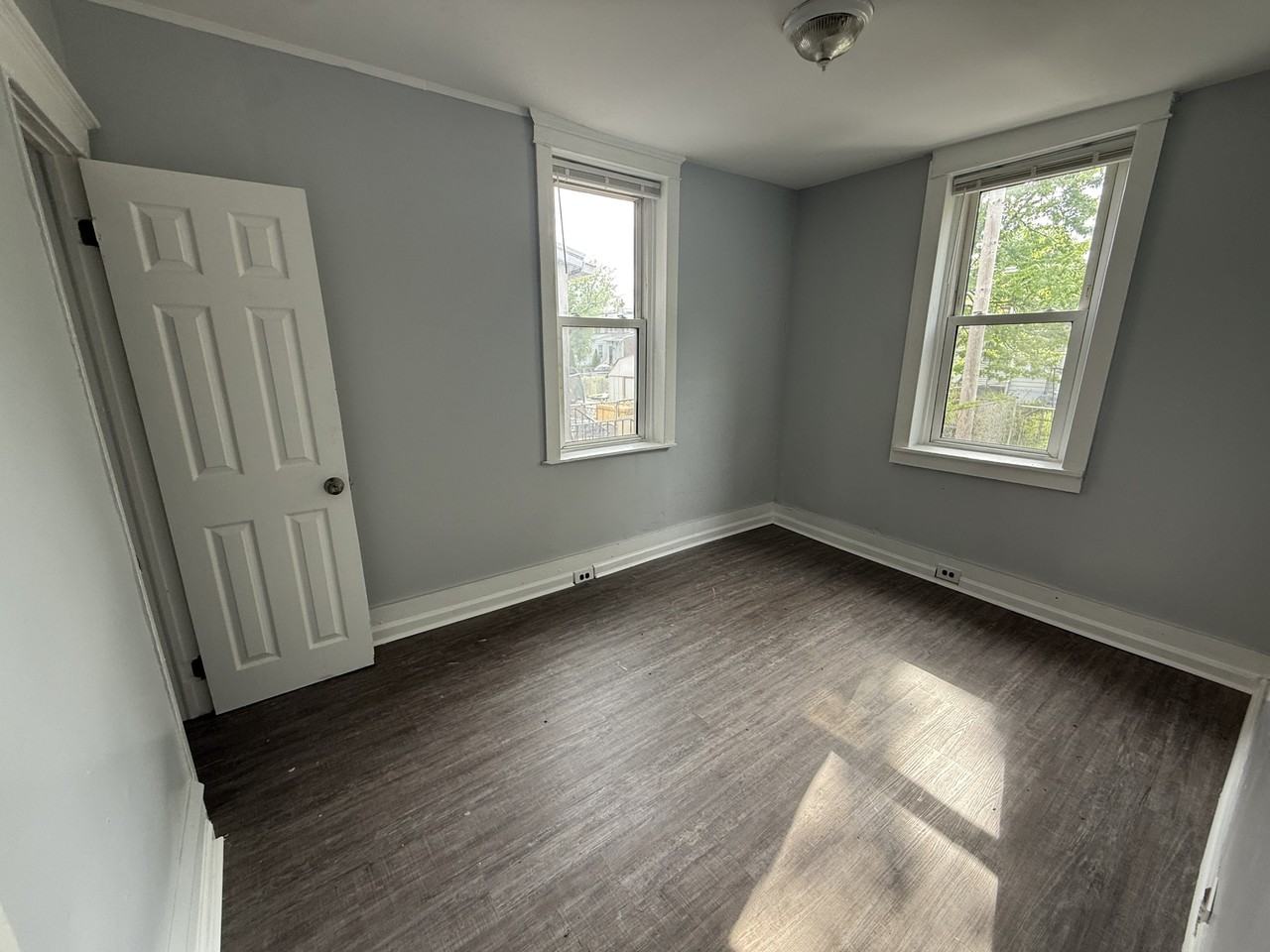 231 Parker Ave #A - Photo 6 of 17